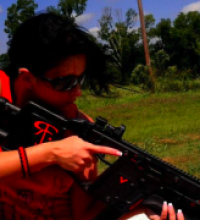 Stephanie Hayden on Sons of Guns: Season 4